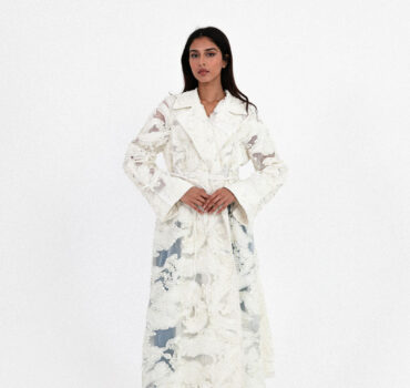 Classic (WHITE) Trench 2