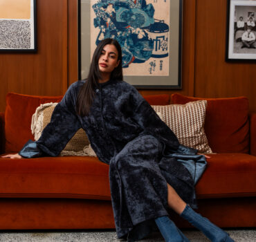 Cubes Velvet  التسليم خلال ٣ ايام من تاريخ الطلب